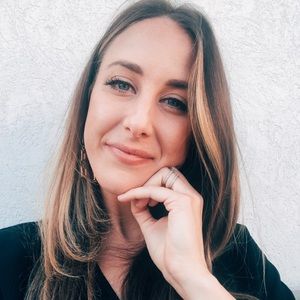 Meet your Posher, Liv